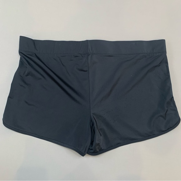 TORRID black dolphin hem swim bottoms shorts, 3X. - Picture 6 of 6